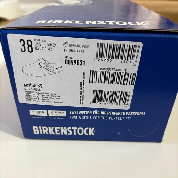Birkenstock Boston Clogs in Black - Picture 2 of 8